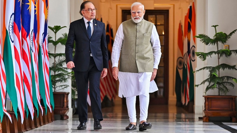 प्रधानमंत्री नरेंद्र मोदी और मलेशिया के पीएम अनवर इब्राहिम के बीच सहयोग पर चर्चा, Comprehensive Strategic Partnership की घोषणा