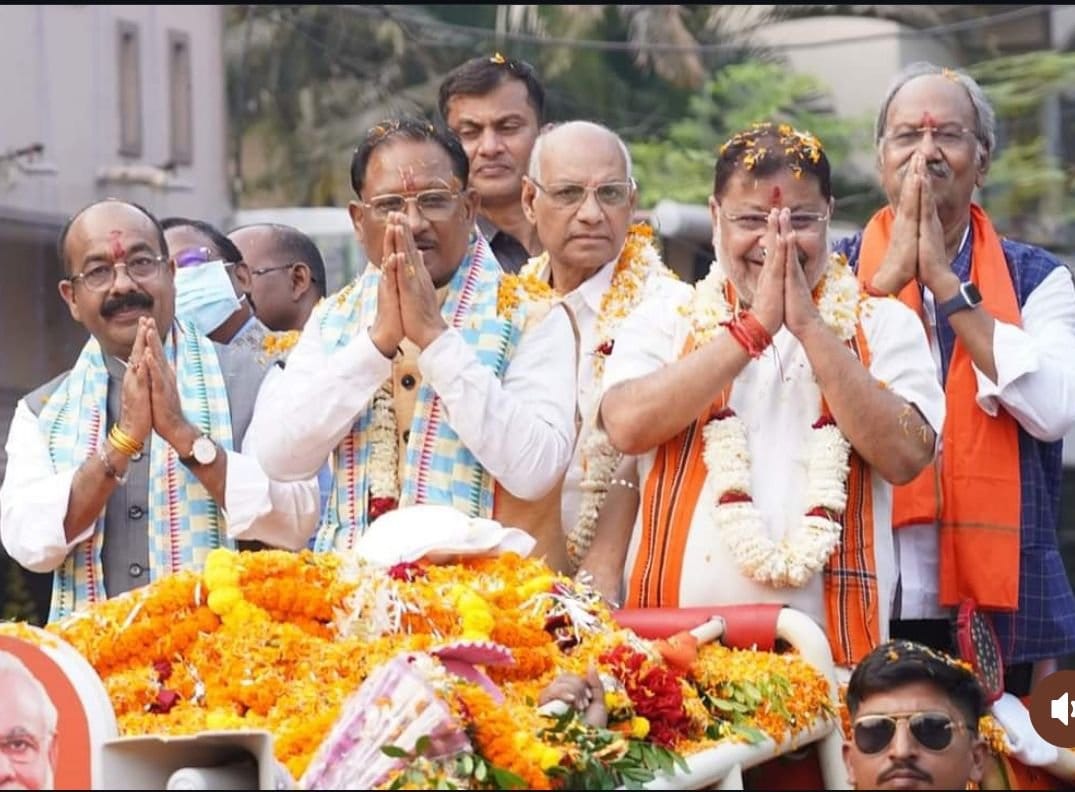 रायपुर दक्षिण उपचुनाव: 46167 वोटों से सुनील सोनी की ऐतिहासिक जीत, भाजपा कार्यालय में जश्न का माहौल