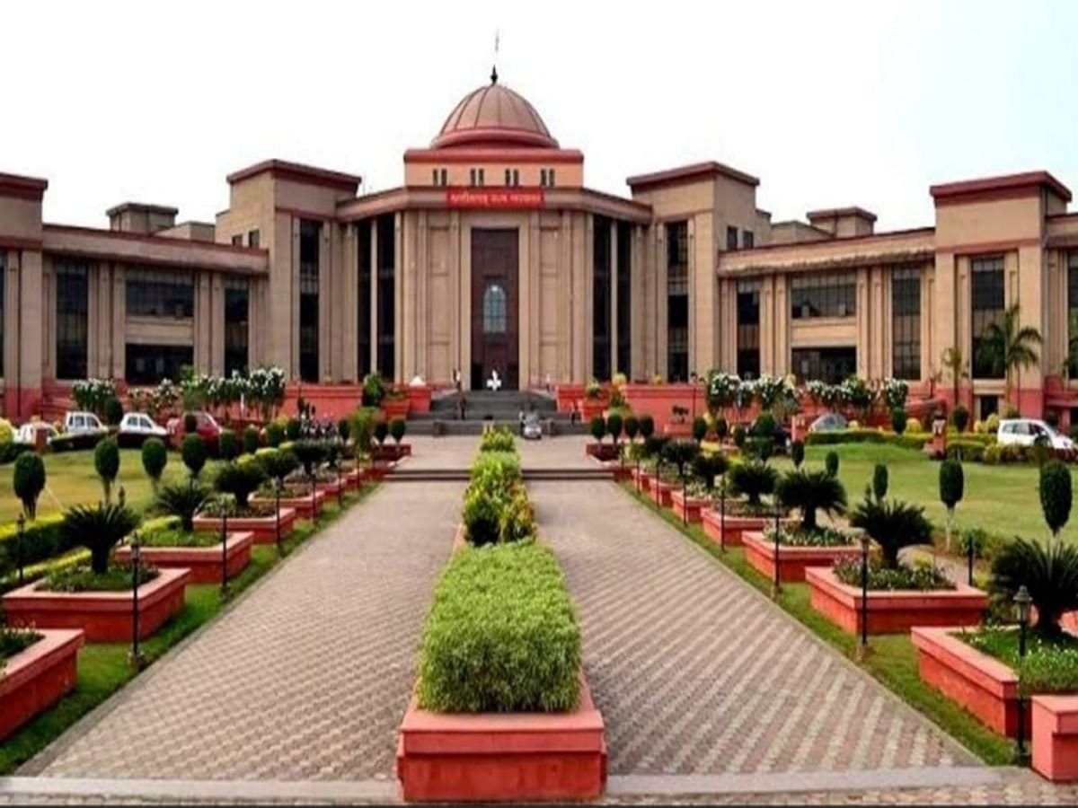 बिजली कंपनी को निर्देश, हाईकोर्ट ने कहा - मृत महिला के परिजन को दें मुआवजा