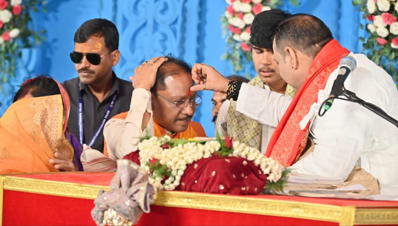 हम सबका परम सौभाग्य है कि मायाली में पंडित प्रदीप मिश्रा के श्रीमुख से शिव महापुराण कथा का हो रहा वाचन - मुख्यमंत्री विष्णुदेव साय