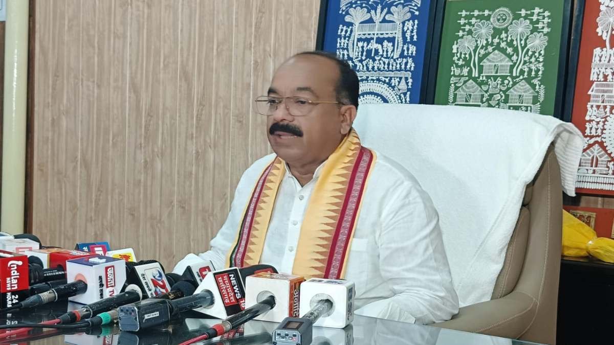 पूर्व सीएम भूपेश बघेल के घर CBI का छापा, डिप्टी सीएम साव बोले- घोटालों की जांच जारी