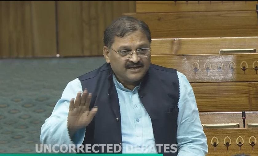 60 साल से किराए के भवन में कवर्धा डाकघर, सांसद संतोष पांडेय ने लोकसभा में उठाया मुद्दा, शीघ्र निर्माण की मांग